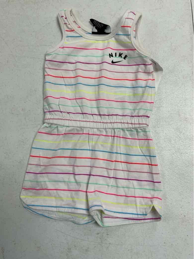 Nike (B) White Toddler Size 2T Girls CasualRomper