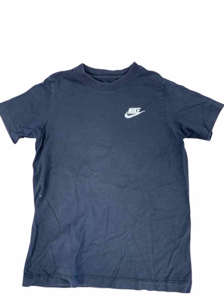 Nike (B) Black Youth Size 7 Boys SSTop
