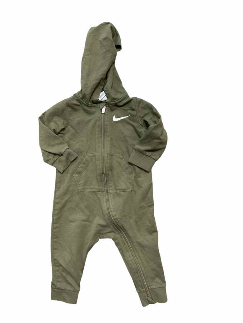 Nike (B) Green Infant Size 12 MO Boys 1PC Casual