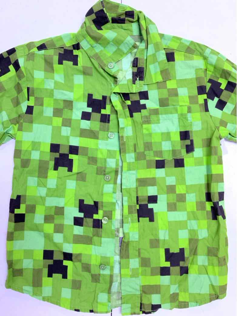 Minecraft Green Youth Size 8 Boys ButtondownSS