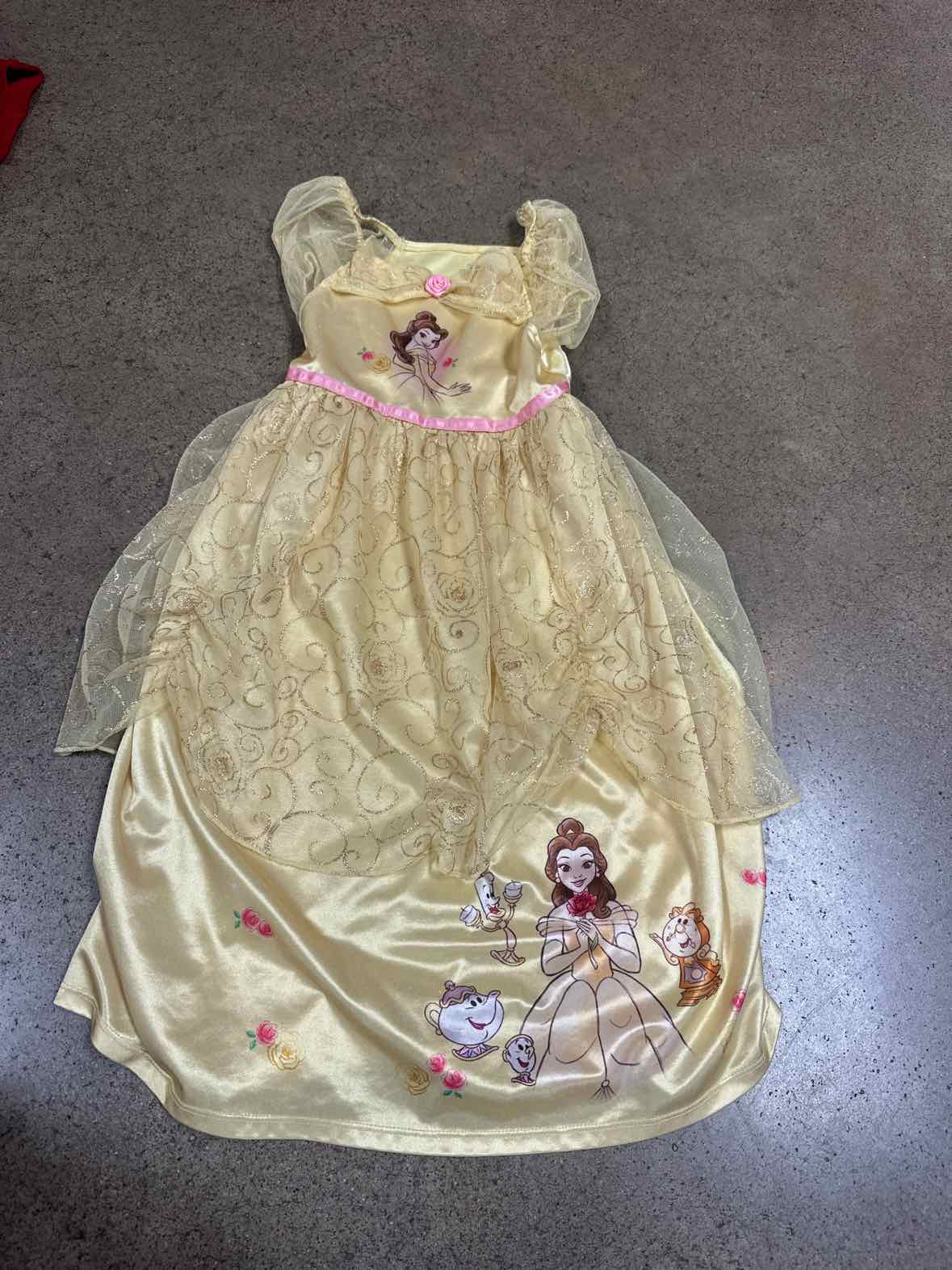 Disney (B) Yellow Toddler Size 5 Girls Nightgown