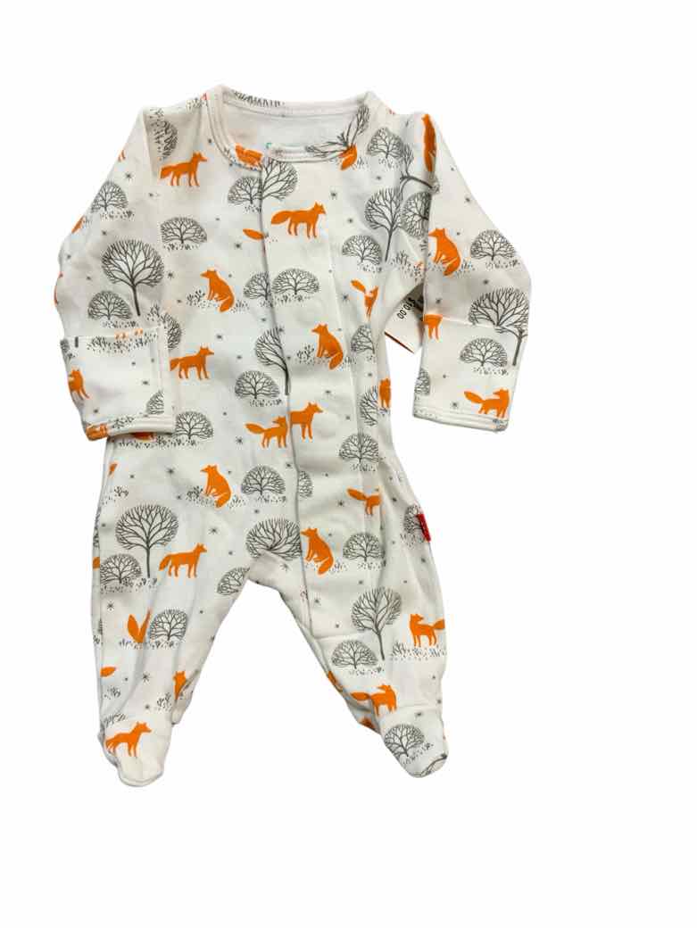 magnetic me White Infant Size Preemie Boys 1PCSleepwear