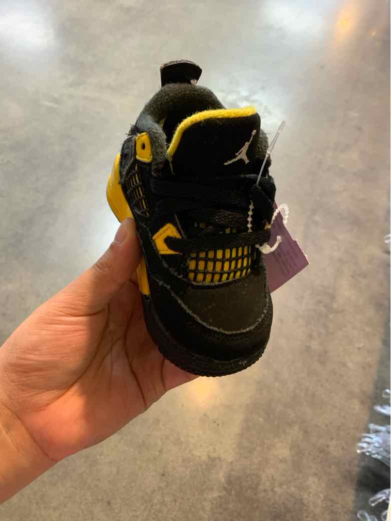 Jordan (B) Black Yellow Toddler Shoe Size 4 (Toddler) Boys Casual Shoes