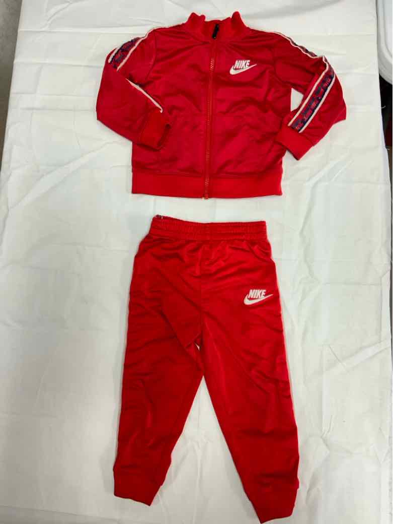 Nike (B) Red Infant Size 24 MO Boys 2PC Athletic Pant Suit