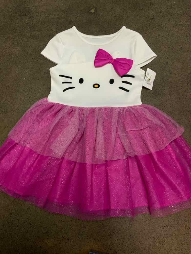Hello Kitty (D) White Pink Toddler Size 5 Girls CasualDress