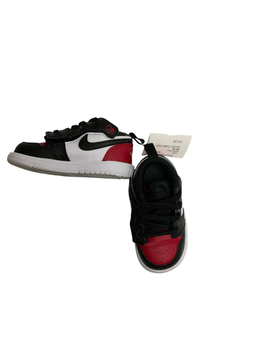 Nike (B) Red Toddler Shoe Size 5 (Toddler) Boys Athletic Shoes