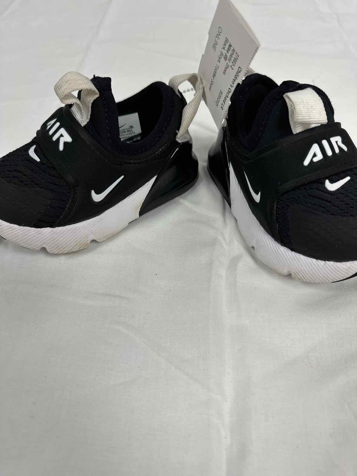 Nike (B) Black Toddler Shoe Size 5 (Toddler) Boys Athletic Shoes