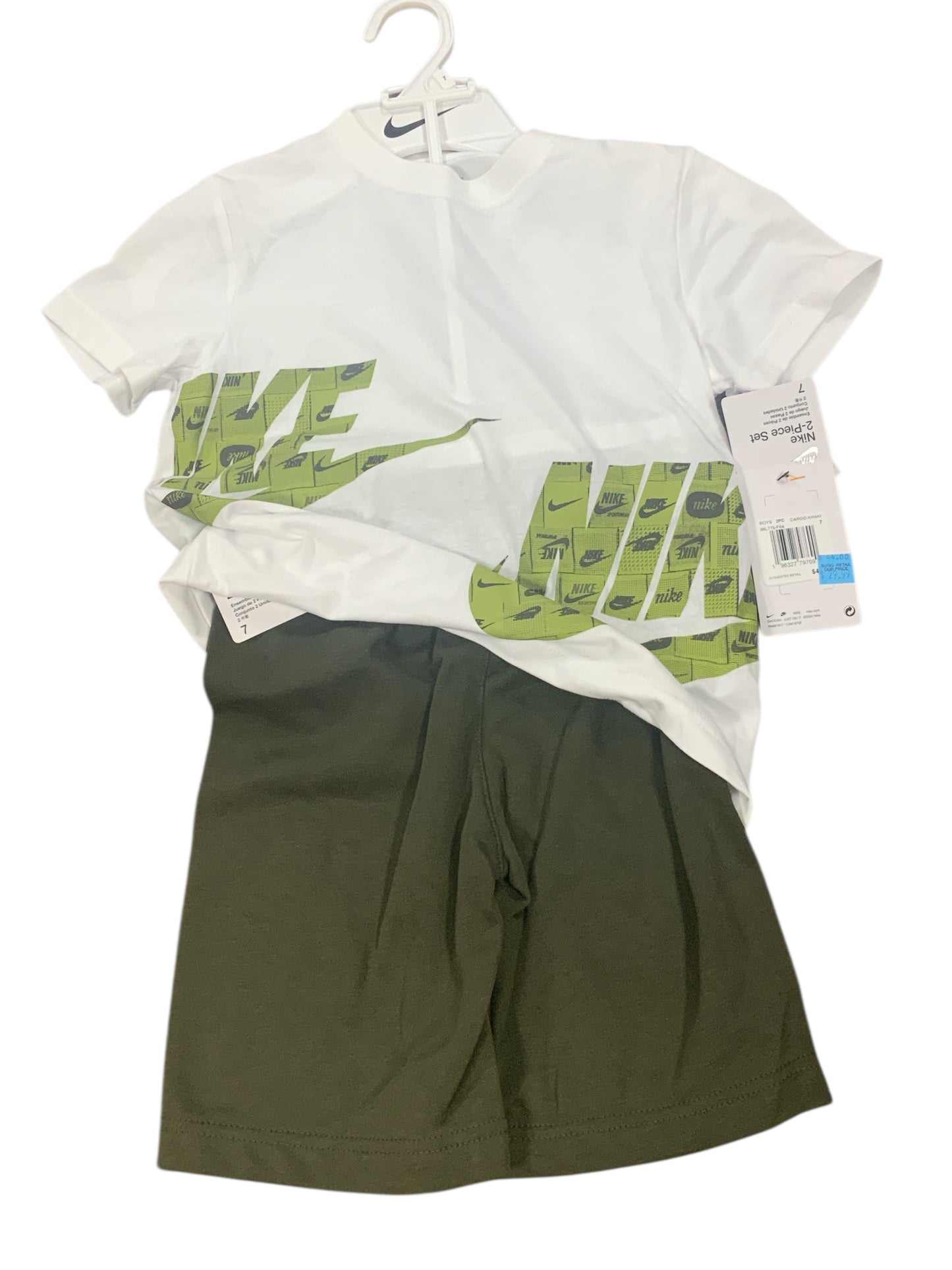 Nike (B) Olive Youth Size 7 Boys 2PCCasual