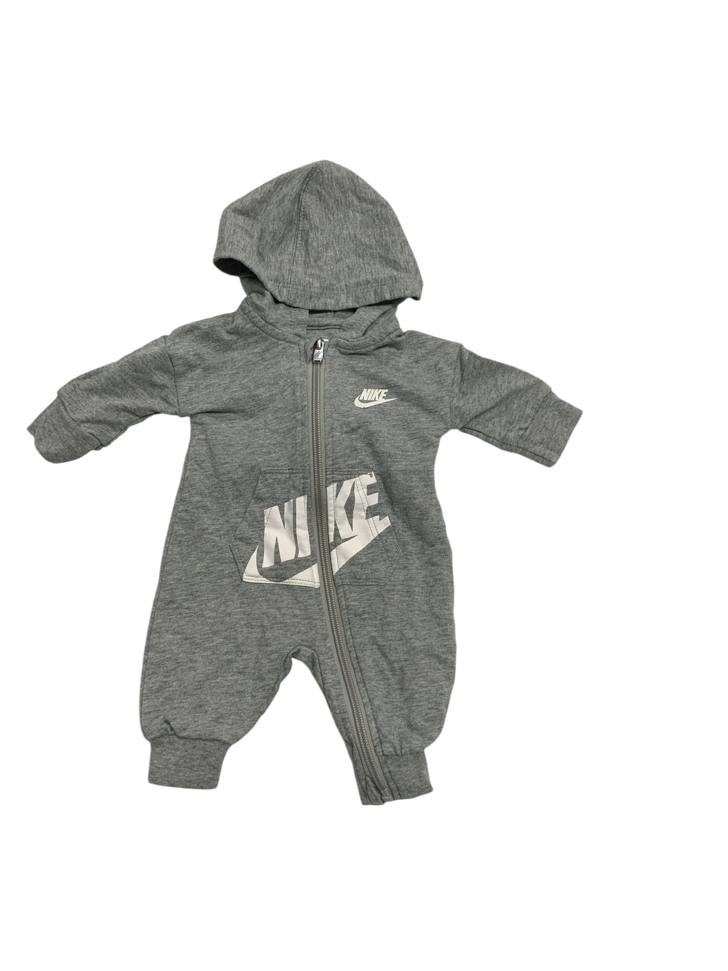Nike (B) Gray Infant Size NB Boys 1PC Casual