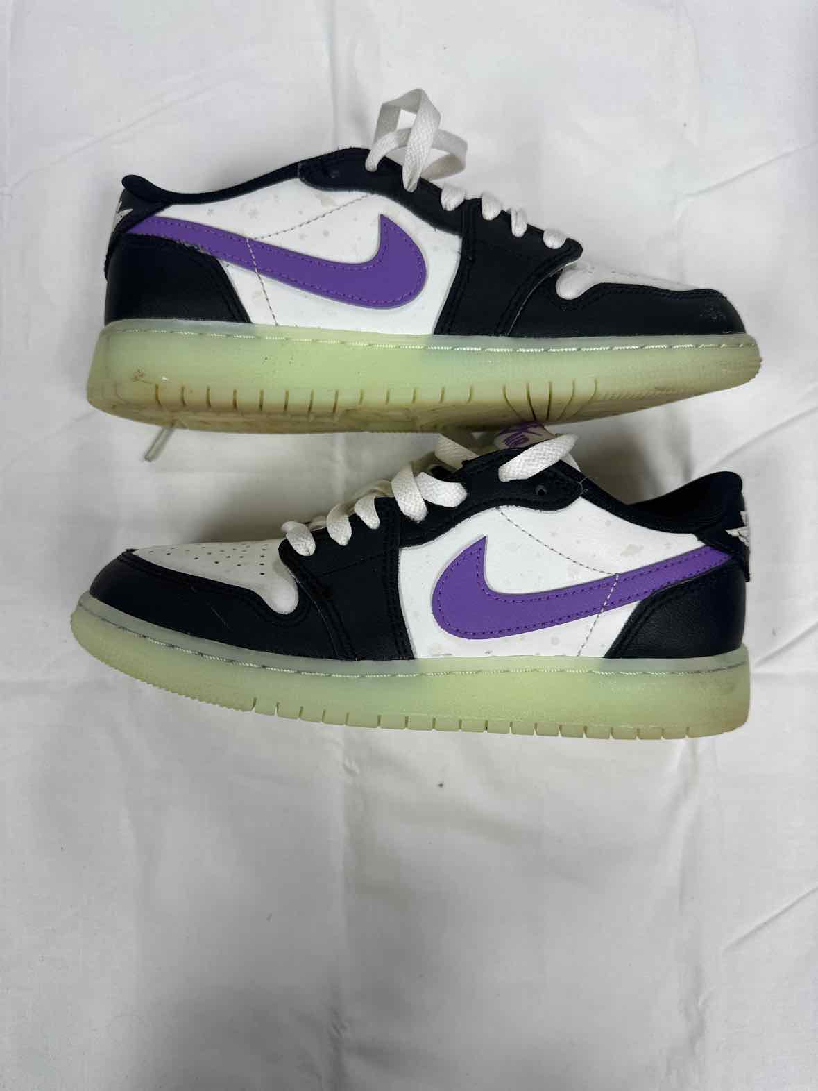 Nike (B) Black Purple Youth Shoe Size 4 (Youth) Girls Casual Shoes