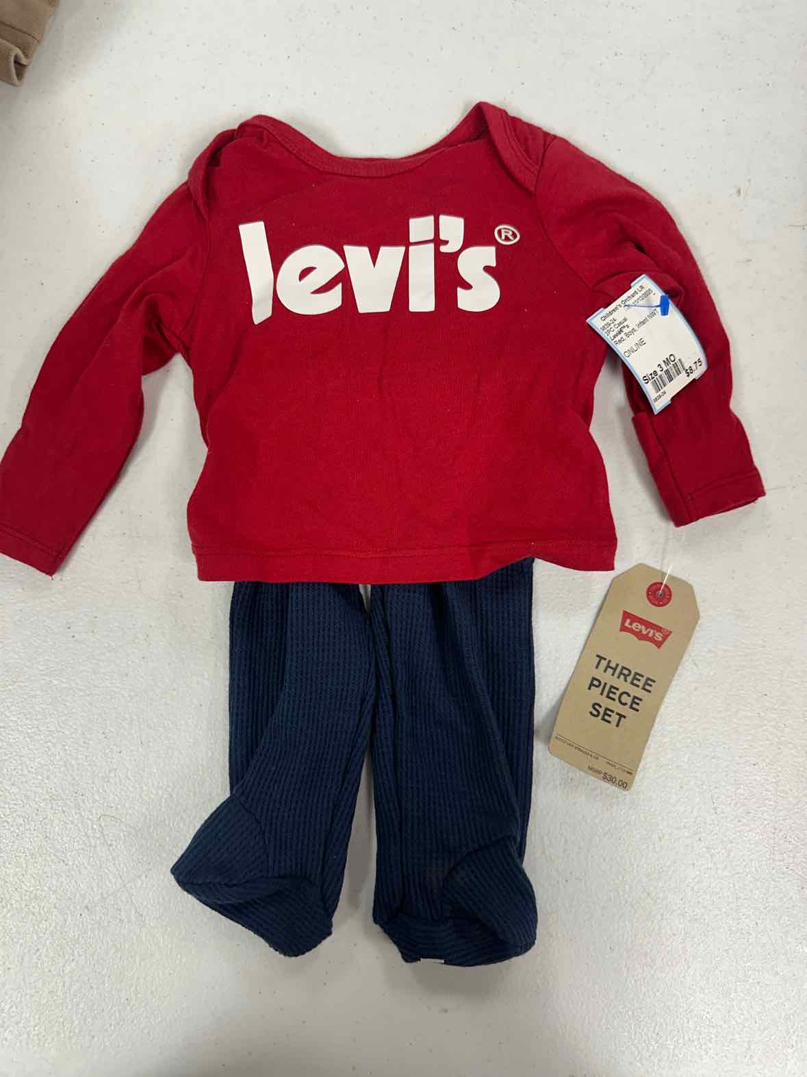 Levi’s Red Infant Size 3 MO Boys 2PC Casual