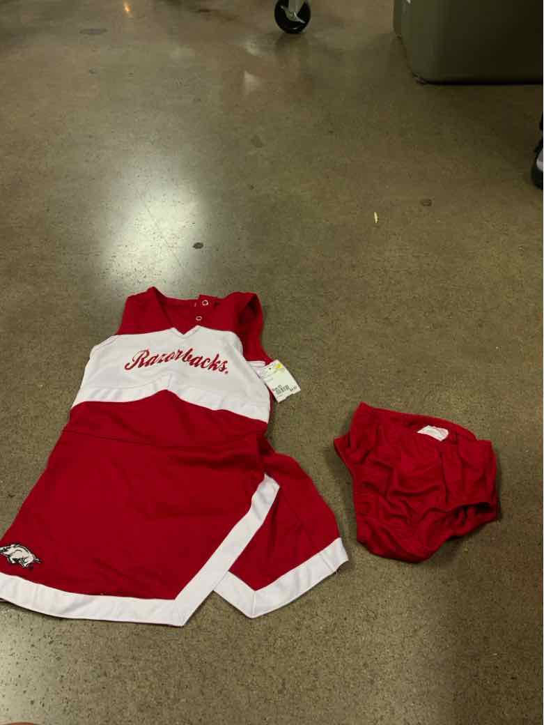 gen 2 Red Toddler Size 4T Girls 2PCCasual