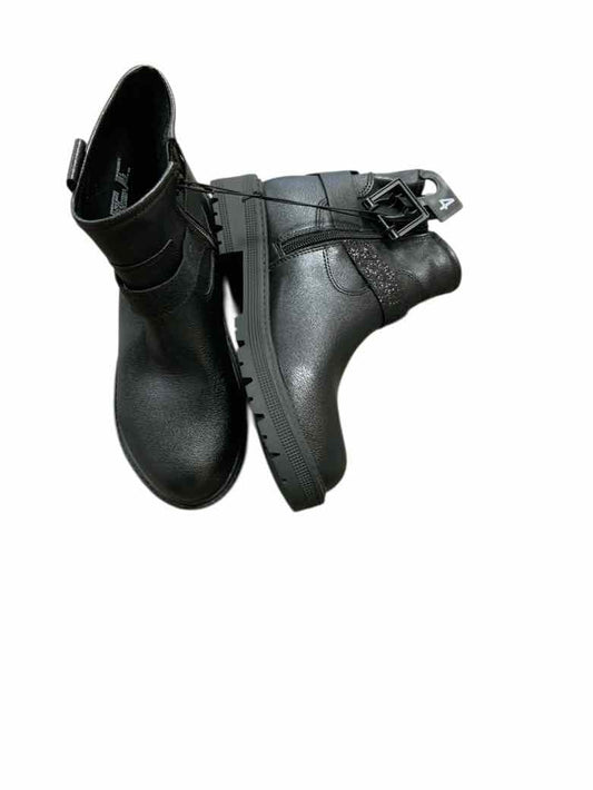 Wonder Nation (E) Black Youth Shoe Size 4 (Youth) Girls FashionBoots