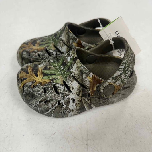 rugged shark Green Toddler Shoe Size 5 (Toddler) Boys Casual Shoes