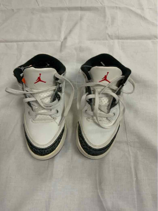 Jordan (B) Gray Youth Shoe Size 13 (Youth) Boys Casual Shoes