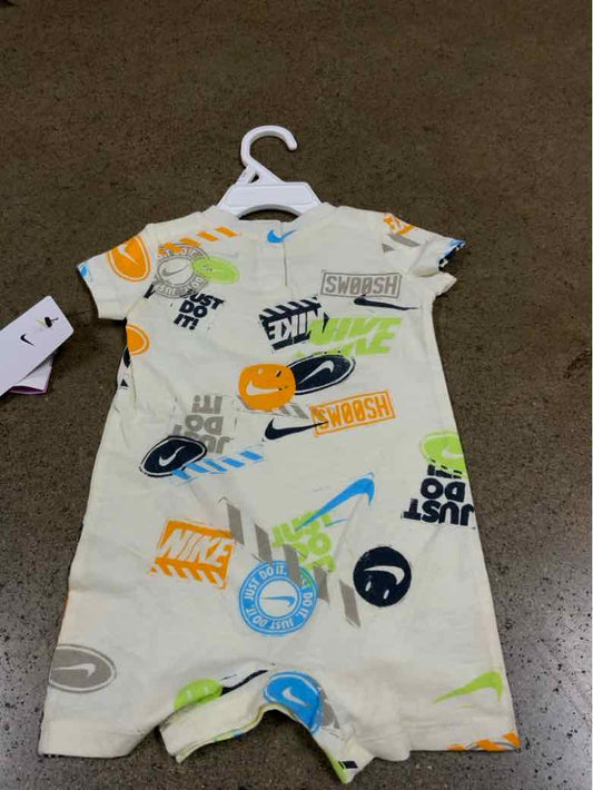 Nike (B) Cream Infant Size 6 MO Boys 1PC Casual