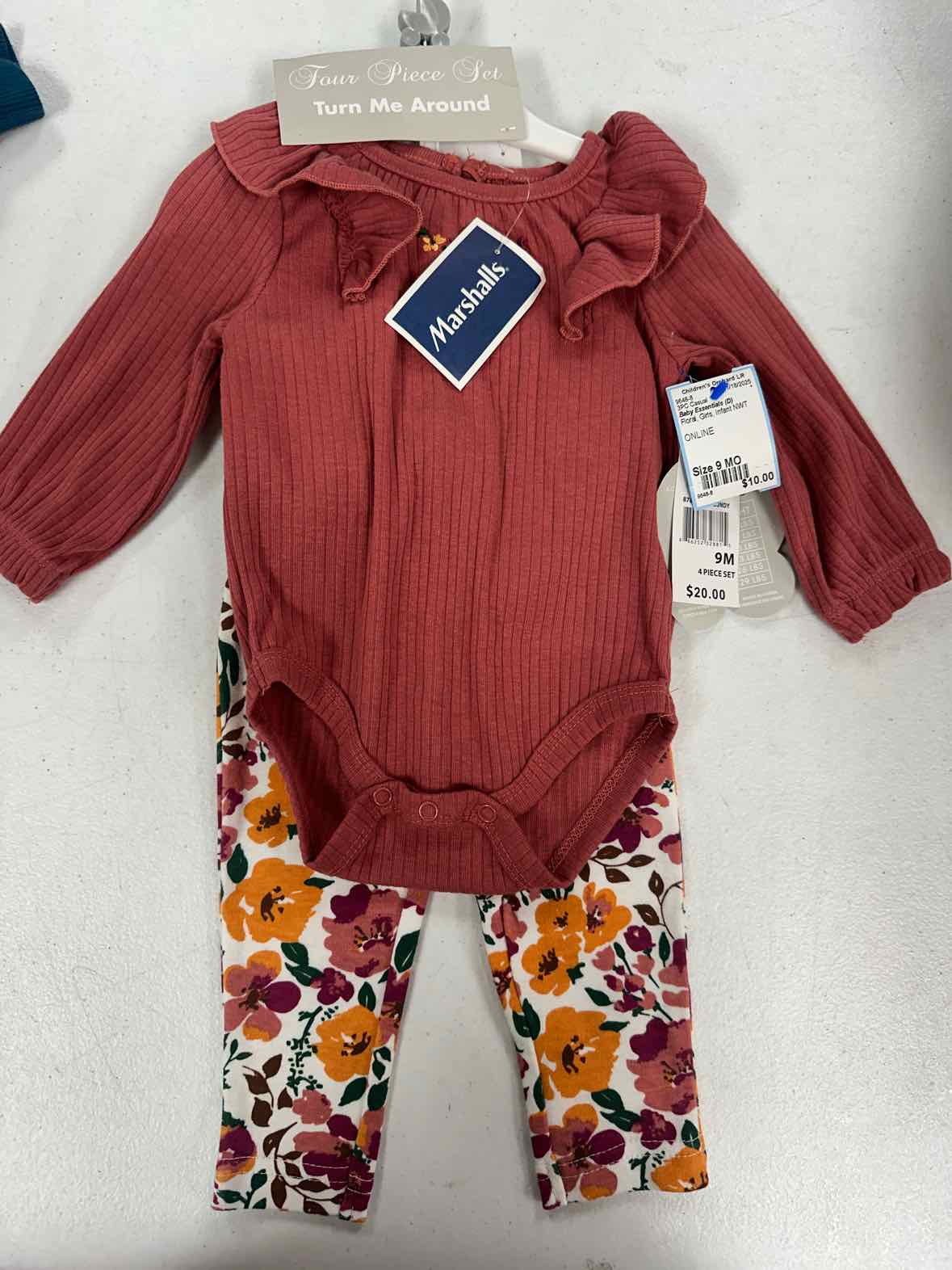 Baby Essentials (D) Floral Infant Size 9 MO Girls 3PC Casual