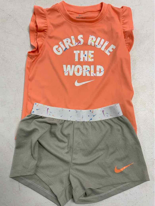 Nike (B) Gray Youth Size 6X Girls 2PCCasual