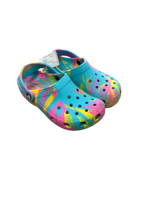 Crocs (B) Rainbow Youth Shoe Size 2 (Youth) Girls Casual Shoes