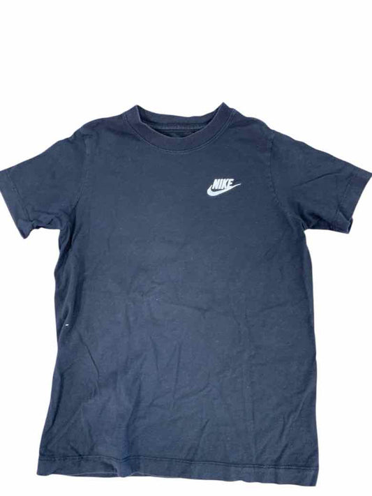 Nike (B) Black Youth Size 7 Boys SSTop