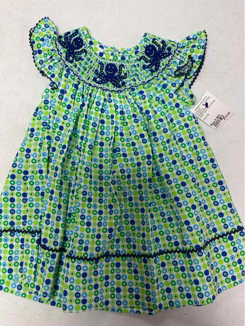 southern smocked Green Infant Size 9 MO Girls CasualDress