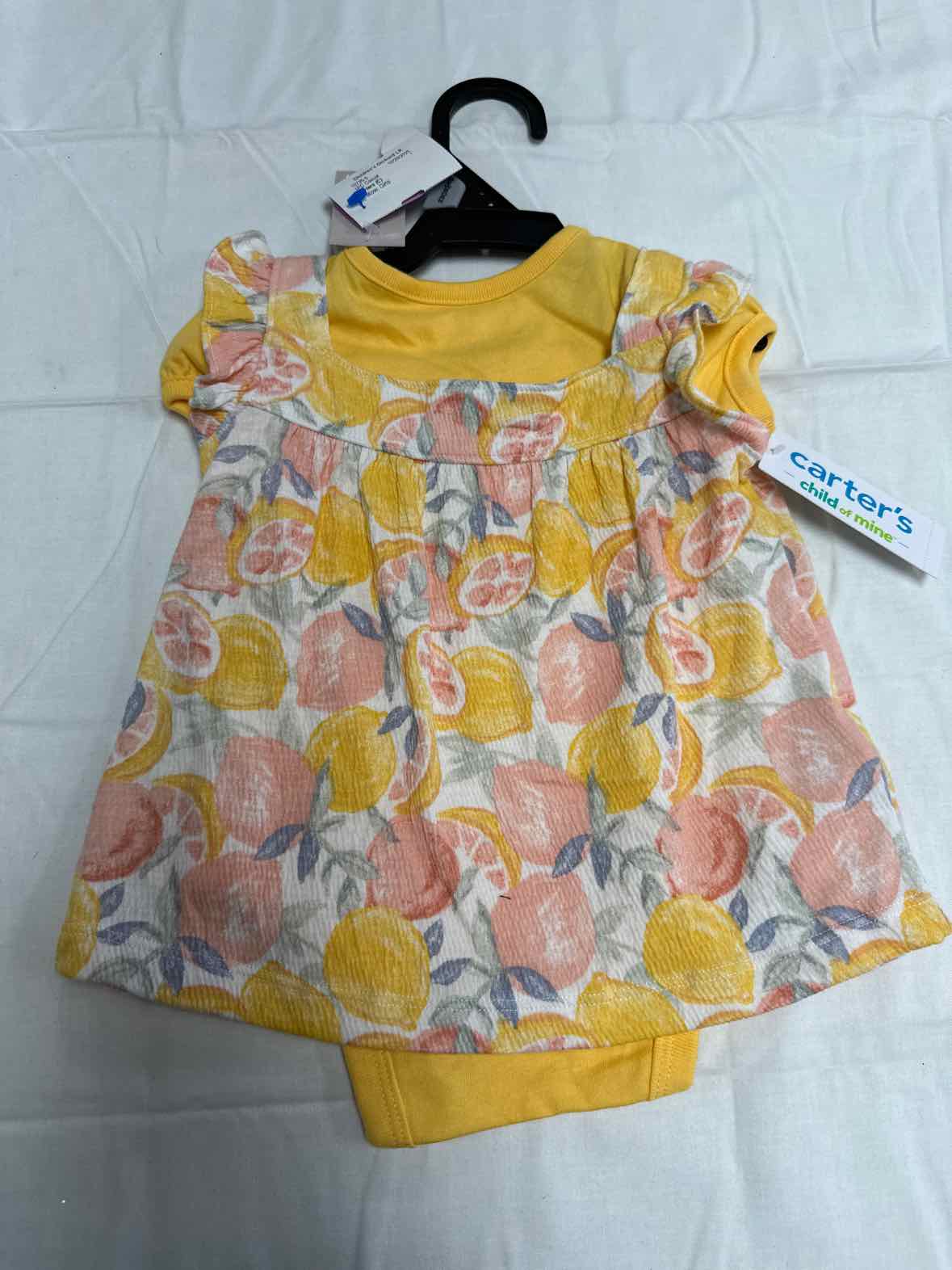 Carters (C) Yellow Infant Size 6 MO Girls 1PC Casual