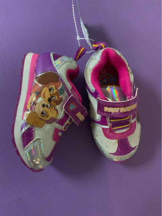 Nickelodeon (C) Pink Toddler Shoe Size 6 (Toddler) Girls Casual Shoes