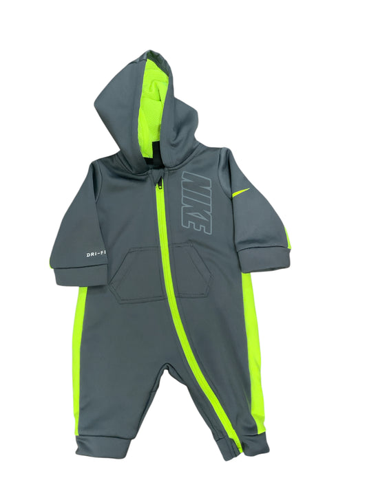 Nike (B) Gray Infant Size 3 MO Boys 1PC Casual