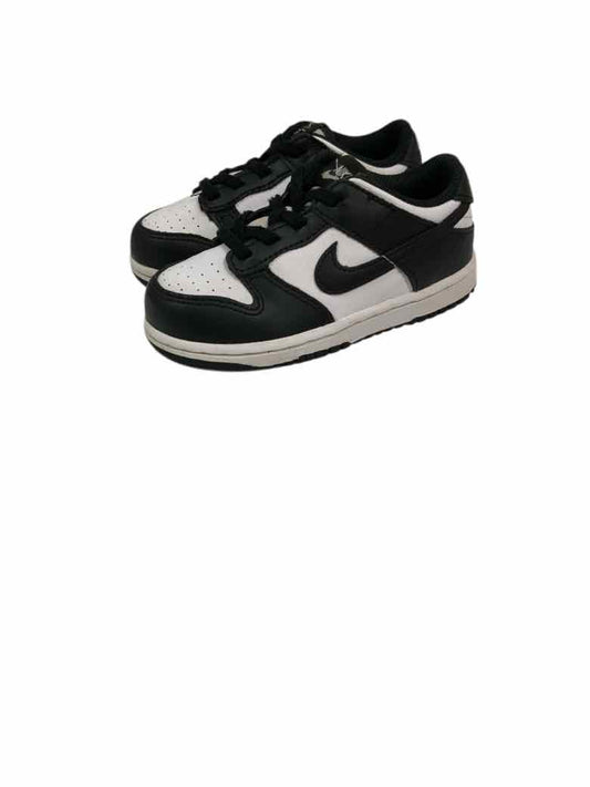 Nike (B) Black Toddler Shoe Size 9 (Toddler) Boys Casual Shoes