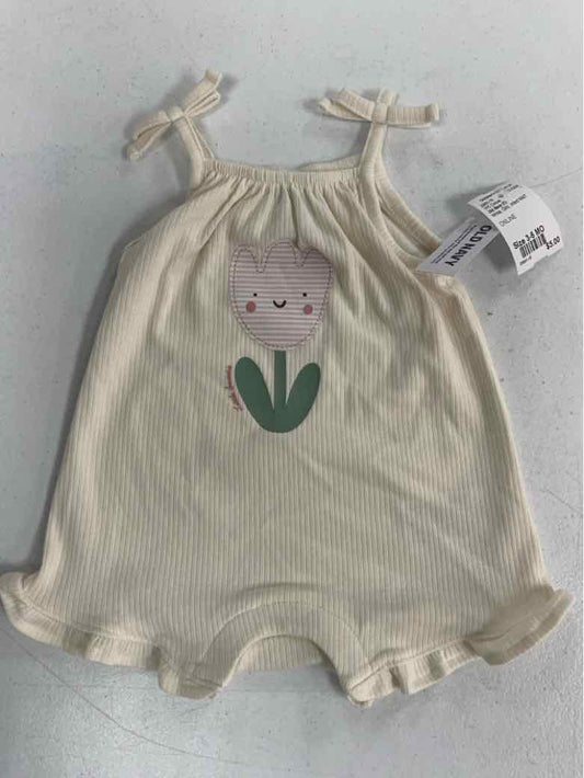 Old Navy (C) White Infant Size 3-6 MO Girls 1PC Casual