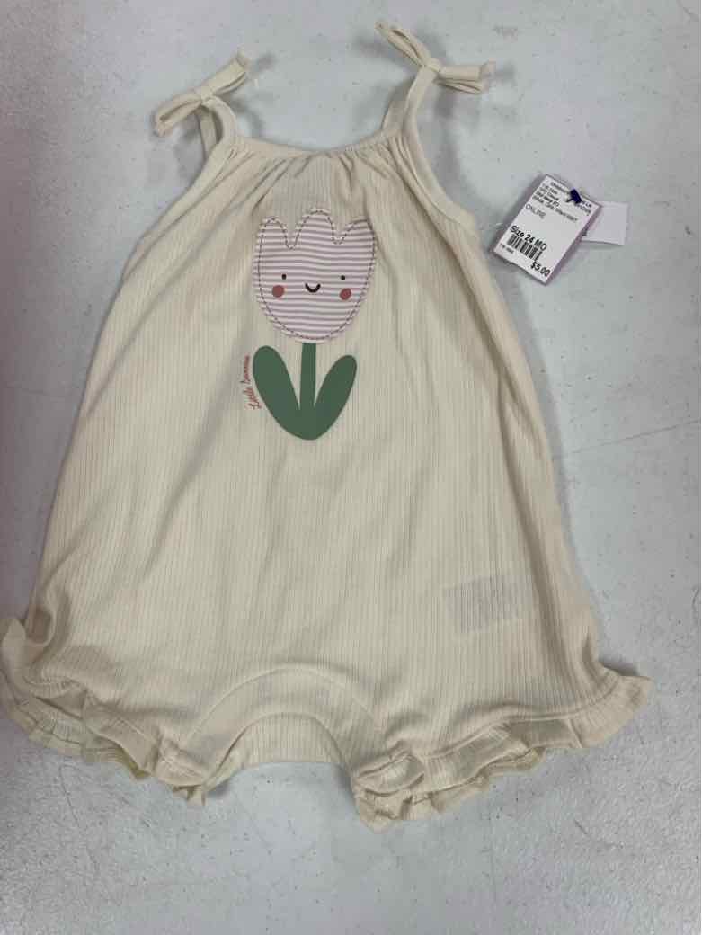 Old Navy (C) White Infant Size 24 MO Girls 1PC Casual