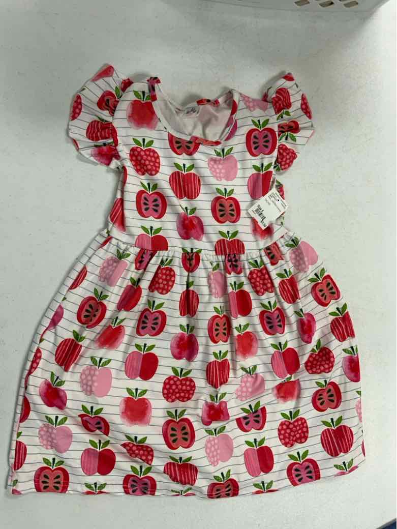 BMG White Youth Size 8 Girls CasualDress