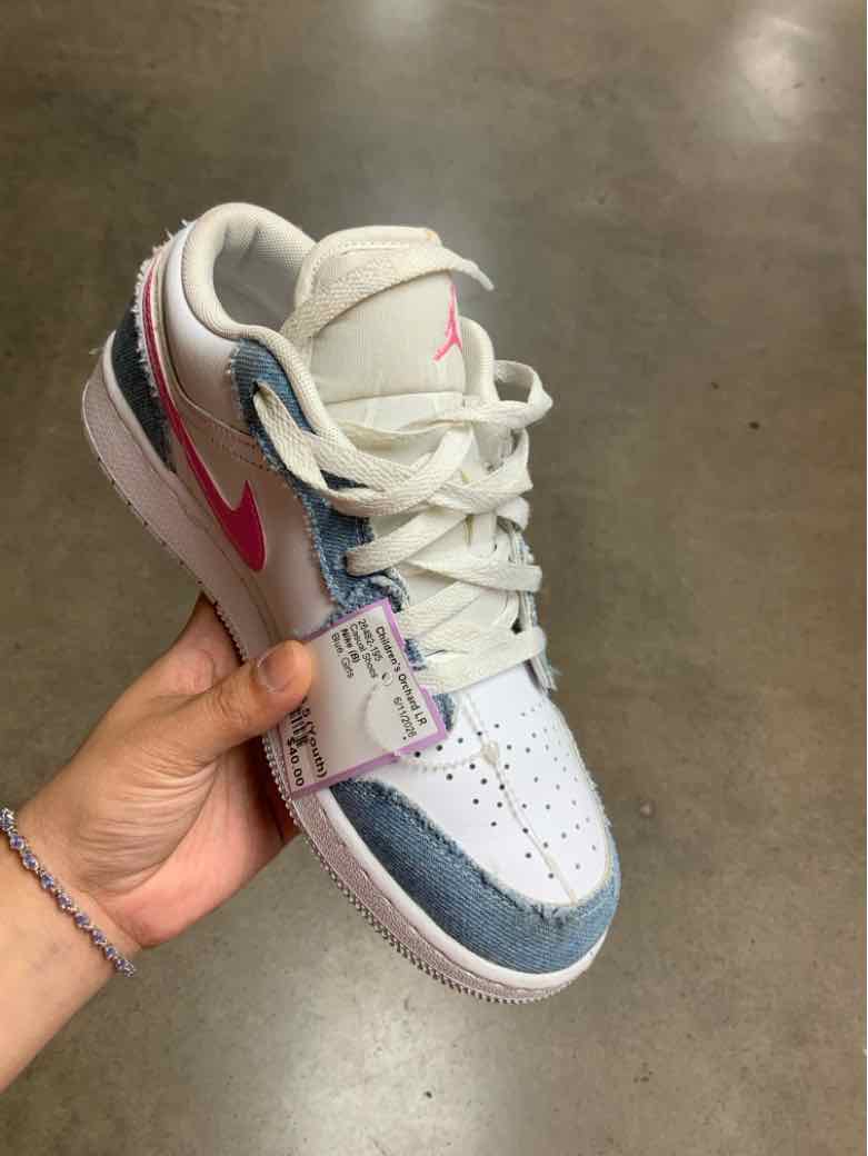 Nike (B) Blue Youth Shoe Size 5.5 (Youth) Girls Casual Shoes
