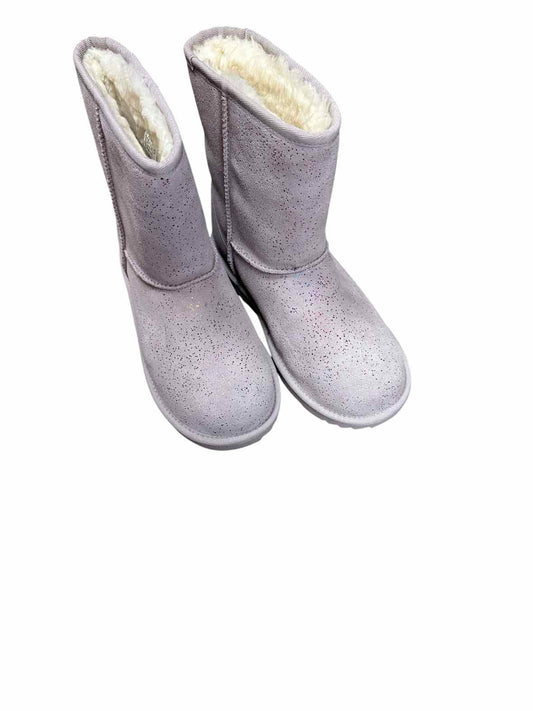 Ugg (AA) Gray Youth Shoe Size 6 (Youth) Girls WinterBoots