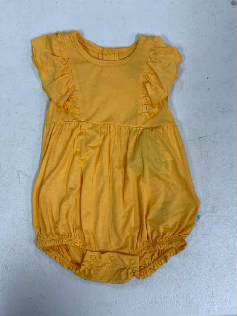 Posh Peanut (A) Yellow Infant Size 18 MO Girls 1PC Casual