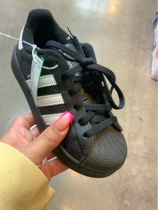 Adidas (B) Black Youth Shoe Size 13 (Youth) Boys Casual Shoes
