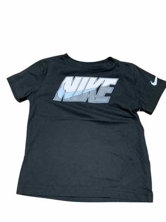 Nike (B) Black Youth Size 7 Girls SSTop