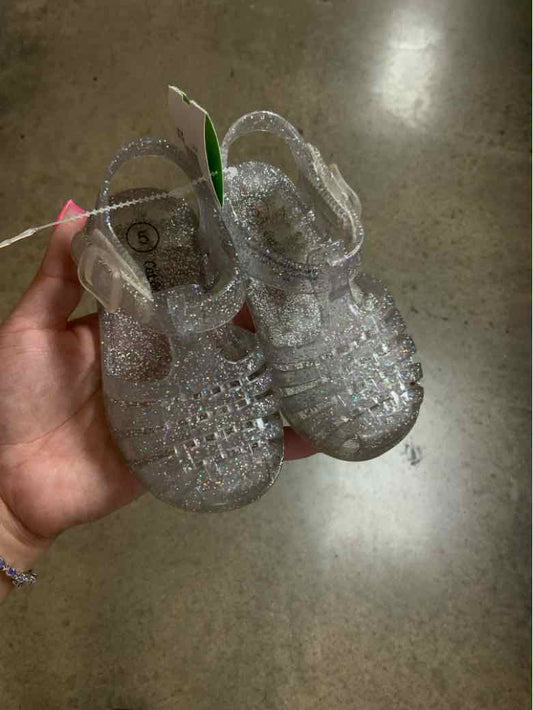 Cat and Jack (D) Gray Toddler Shoe Size 6 (Toddler) Girls SandalsBasic