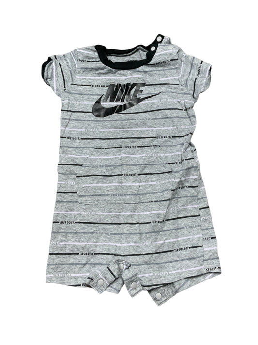 Nike (B) Gray Infant Size 9 MO Boys 1PC Casual