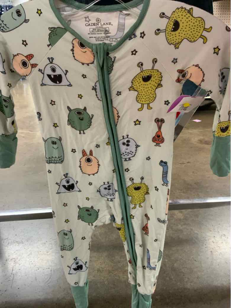 caden lane Green Infant Size 6 MO Boys 1PCSleepwear
