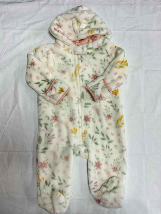 Le Top (B) White Infant Size 6 MO Girls 1PC Casual