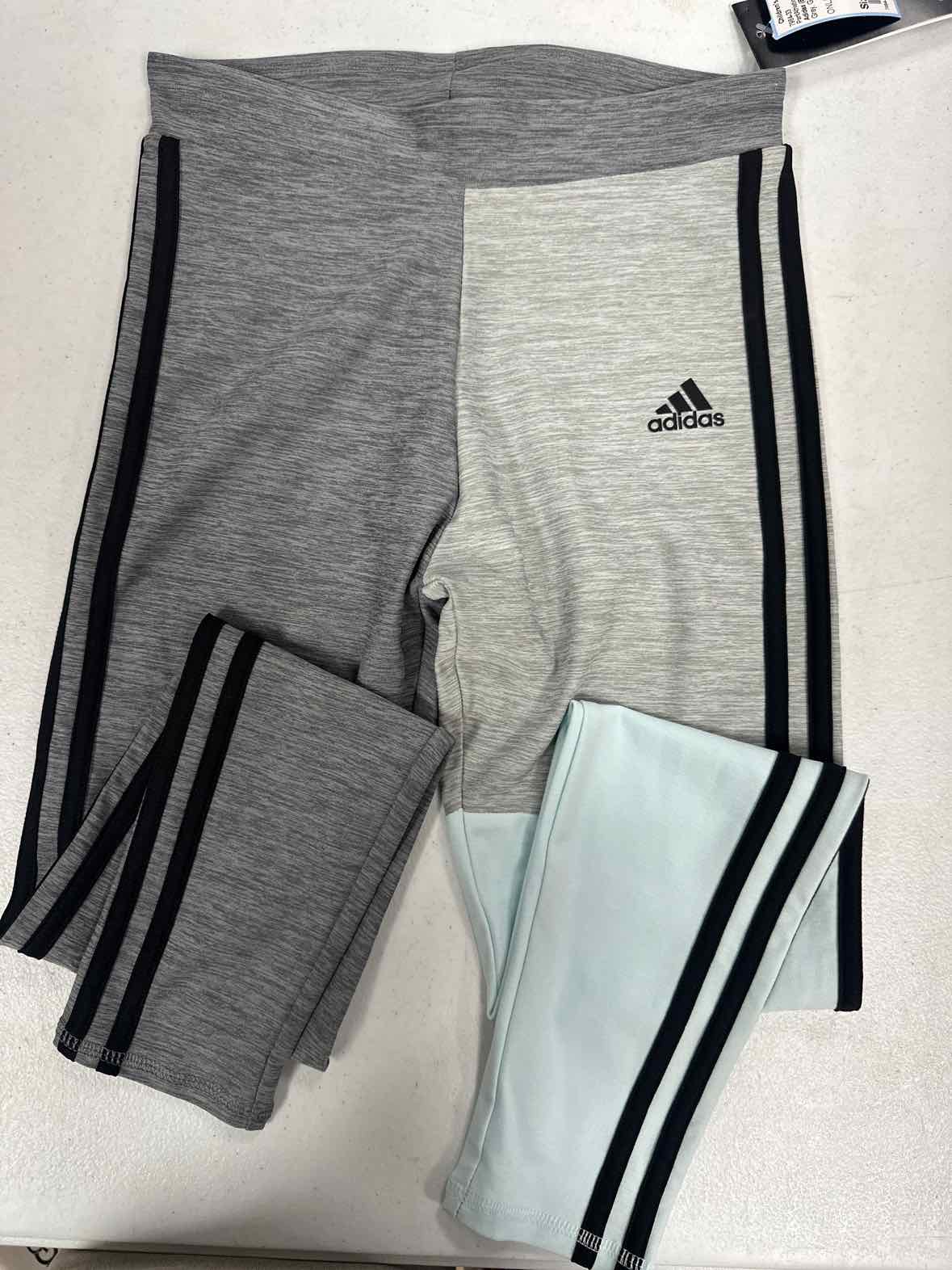 Adidas (B) Gray Youth Size 14 Girls PantAthletic