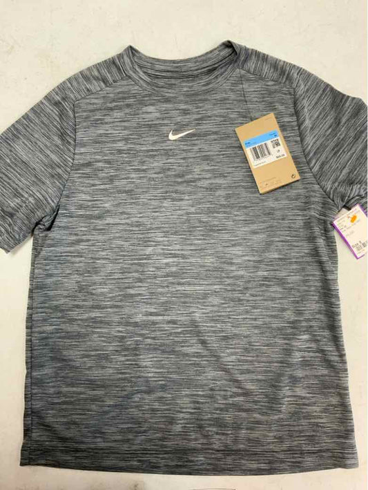 Nike (B) Gray Youth Size 8 Boys SSTop