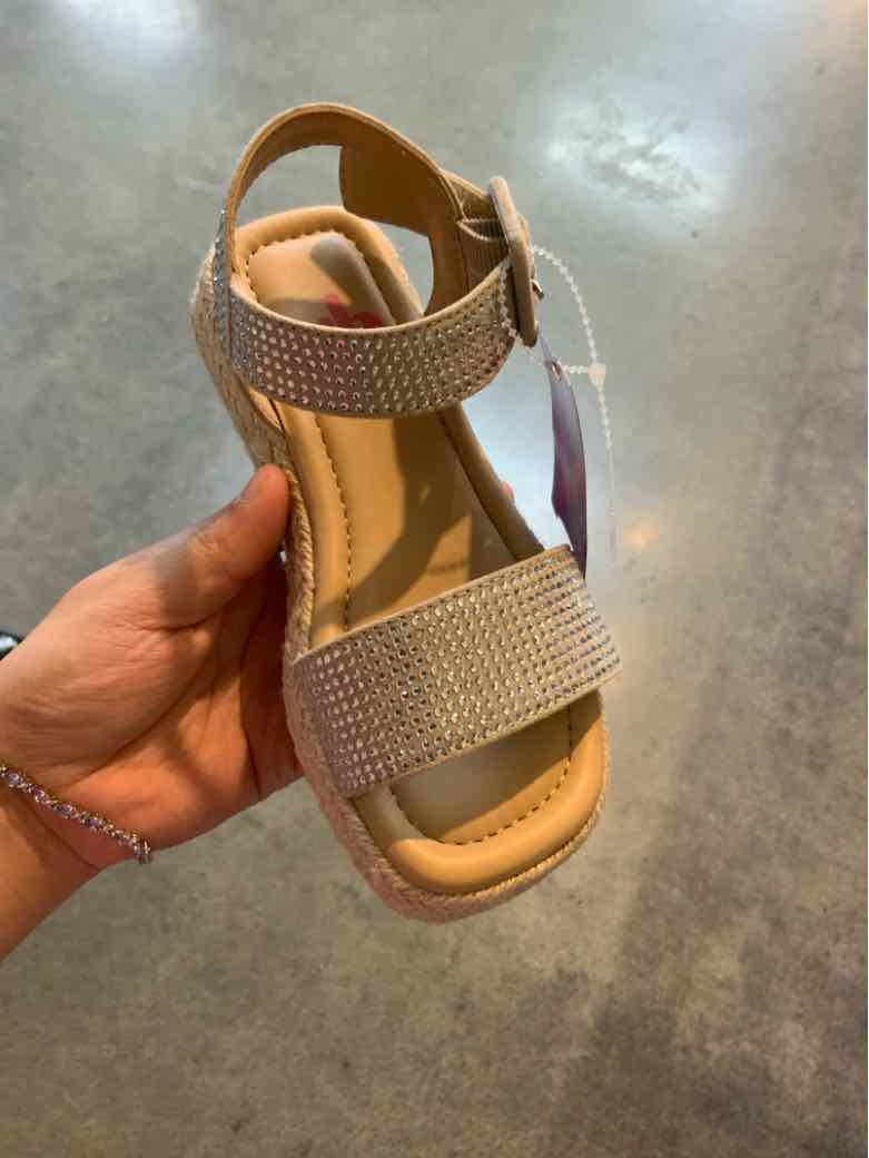 GB Girls (AA) Cream Youth Shoe Size 11 (Youth) Girls SandalsBetter