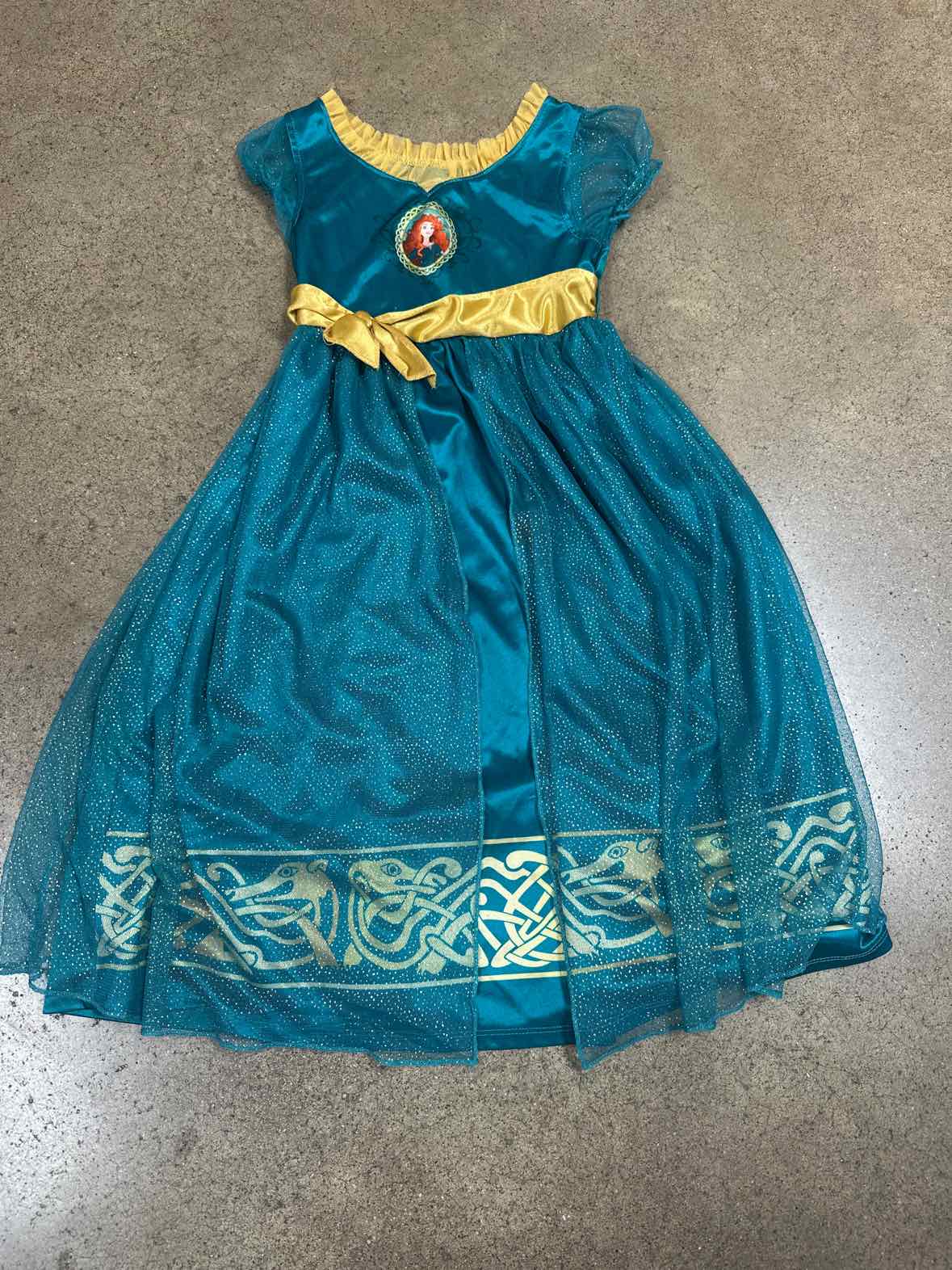 Disney (B) Blue Youth Size 6 Girls Nightgown