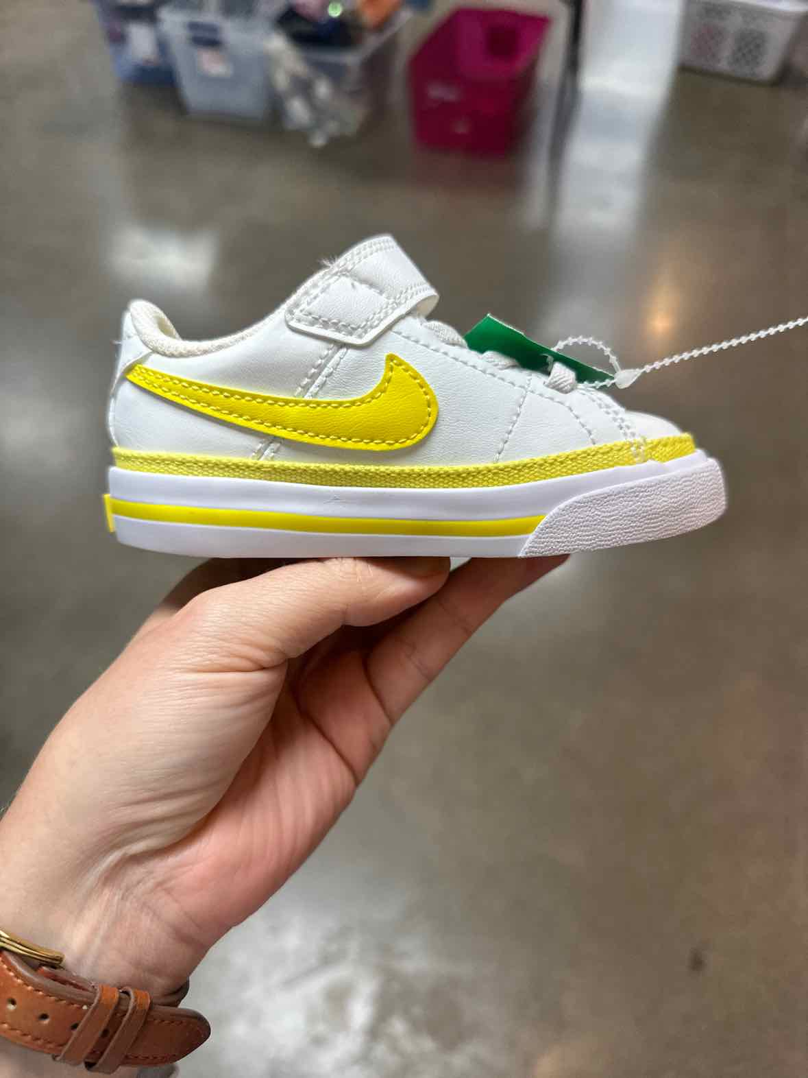 Nike (B) Yellow Toddler Shoe Size 6 (Toddler) Boys Casual Shoes