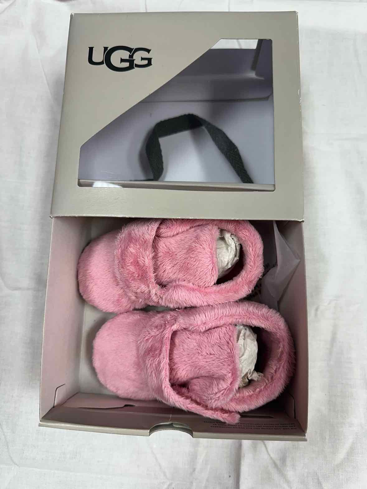 Ugg (AA) Pink Toddler Shoe Size 4.5 (Toddler) Girls Slippers