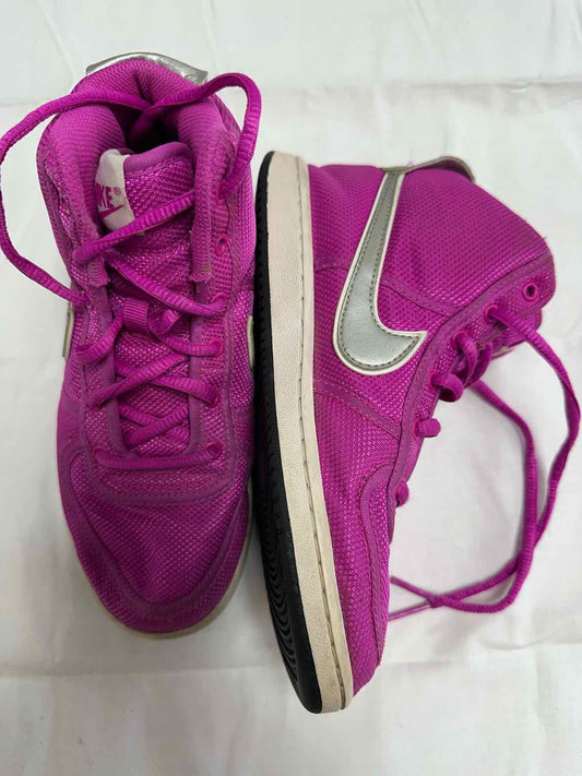 Nike (B) Pink Youth Shoe Size 1.5 (Youth) Girls Athletic Shoes