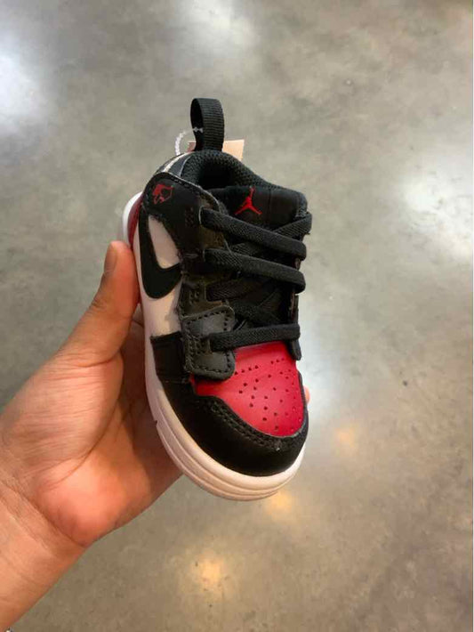 Jordan (B) Red Black Toddler Shoe Size 5 (Toddler) Boys Casual Shoes