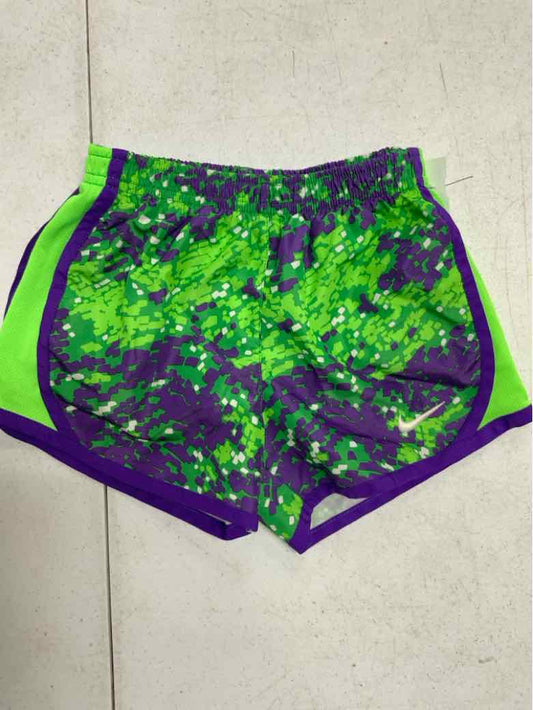 Nike (B) Green Youth Size 6 Girls ShortBasic